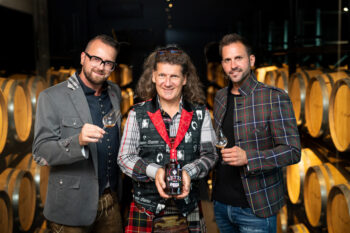 zirbenwhisky-rettl-thomas_Peter_Affenzeller-harry-albel-foto_LUDWIG_PULLIRSCH