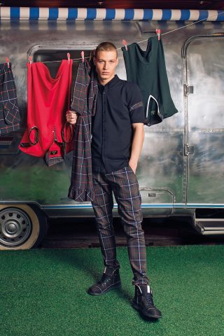 Herren Hose Bond Kärnten Karo Heren Polohemd Jamie schwarz Artikel _5764_NH_PHOTO