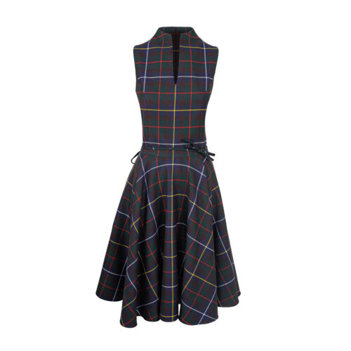 Damen-Dirndl-Jacky-Wolle-Kärnten-Karo-vorne-Band-1