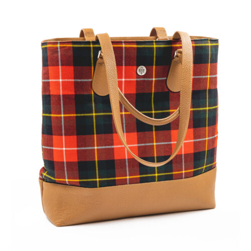 Tasche-Tirol-Karo-Träger-lang-1