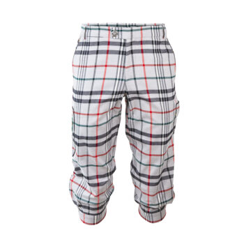 Herren-Hose-Tomale-kurz-Loden-hellgrau-Wolle-Tirol-vorne-1